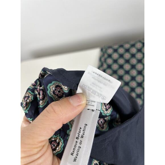 J. Crew Collection Low Rise Silk Capri In Navy Gold Geometric Print Pajama Sz 4 - Picture 7 of 12